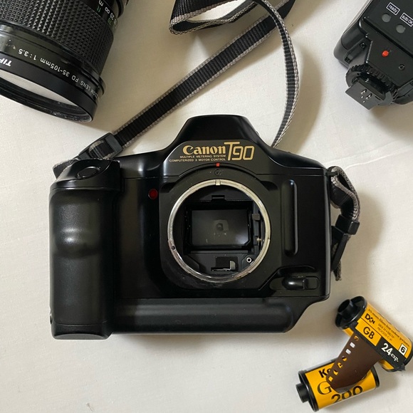 90s Vintage Canon Film Camera Bundle - Picture 9 of 12